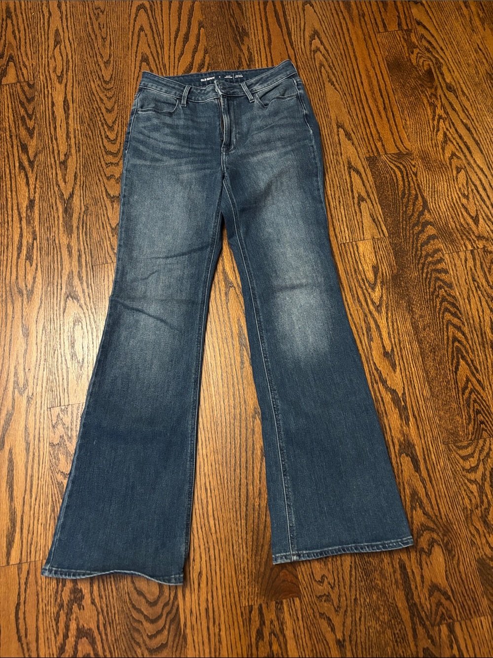 Old Navy wow flare size 4 Blue jeans
